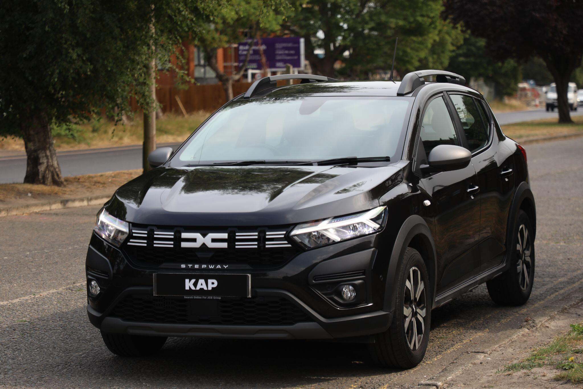 Large vehicle image